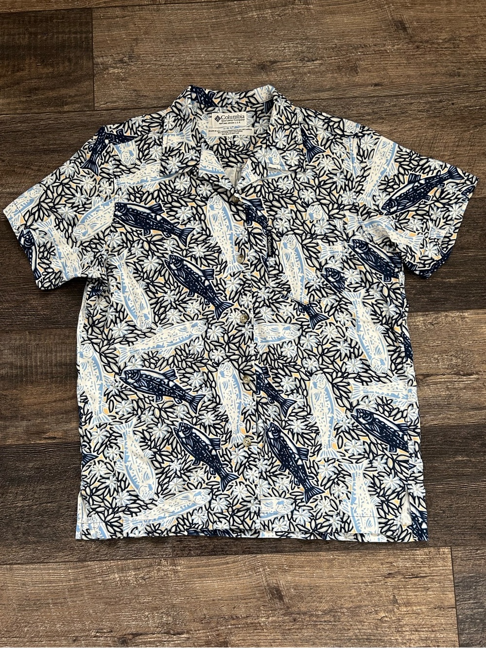 Rare Vintage Columbia Sportswear All Over Print Button Up Fish Shirt Mens M Blue